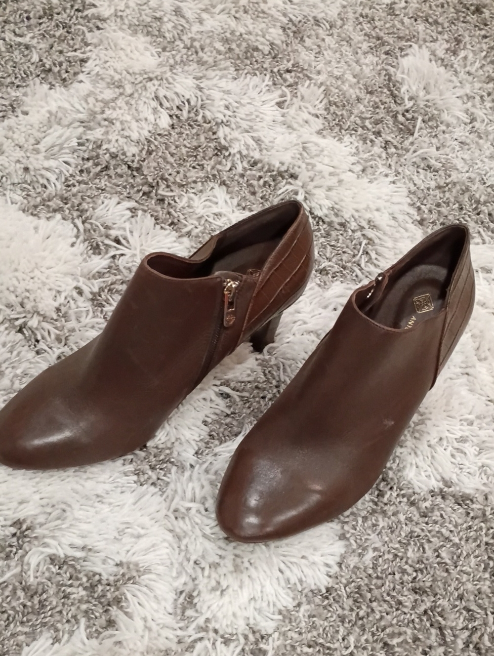 ANTONIO MELANI Brown Leather Heeled Ankle Booties